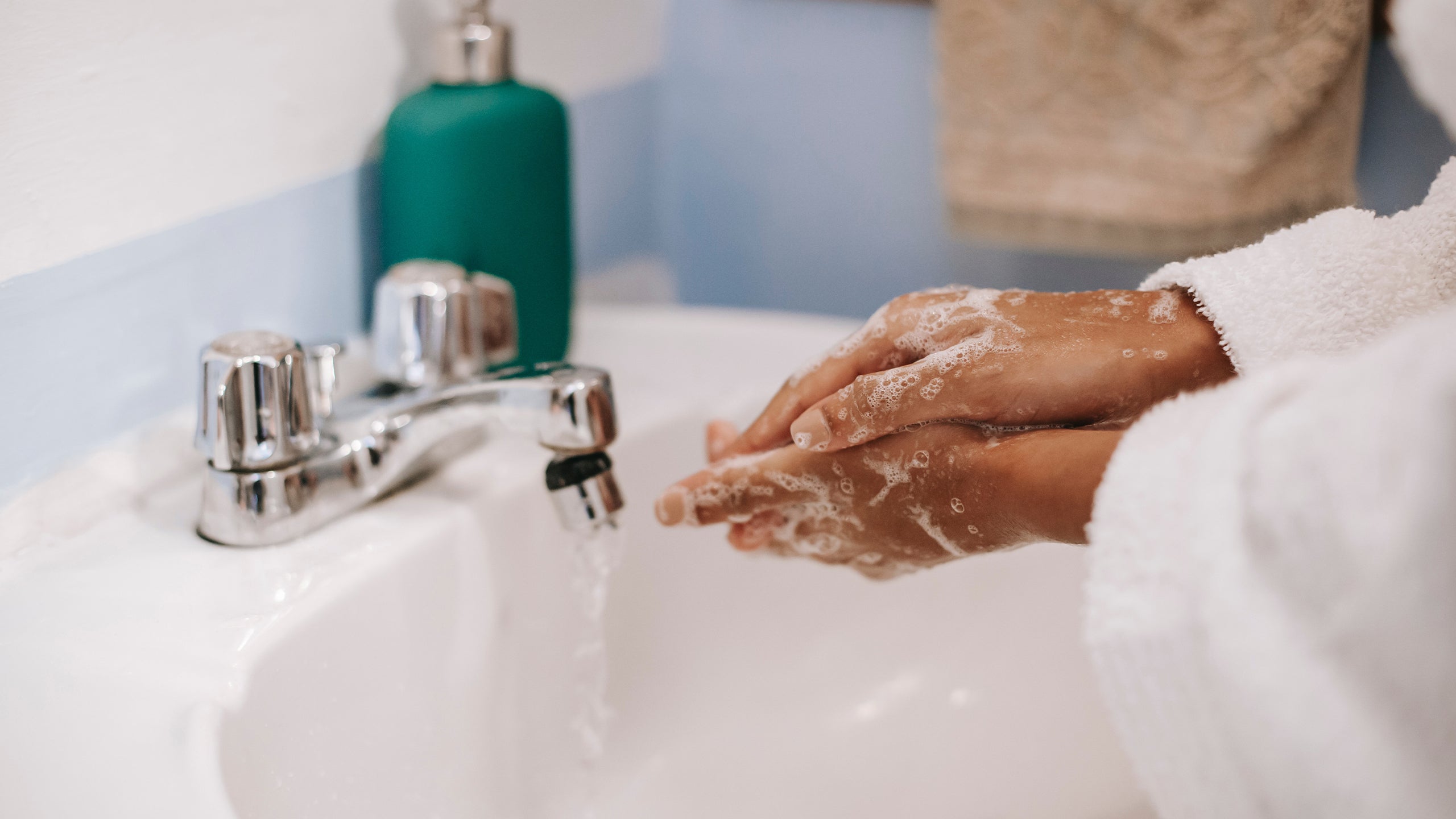 The Best Soap for Your Skin Type (HINT: It's Not What You Think) - Gladskin