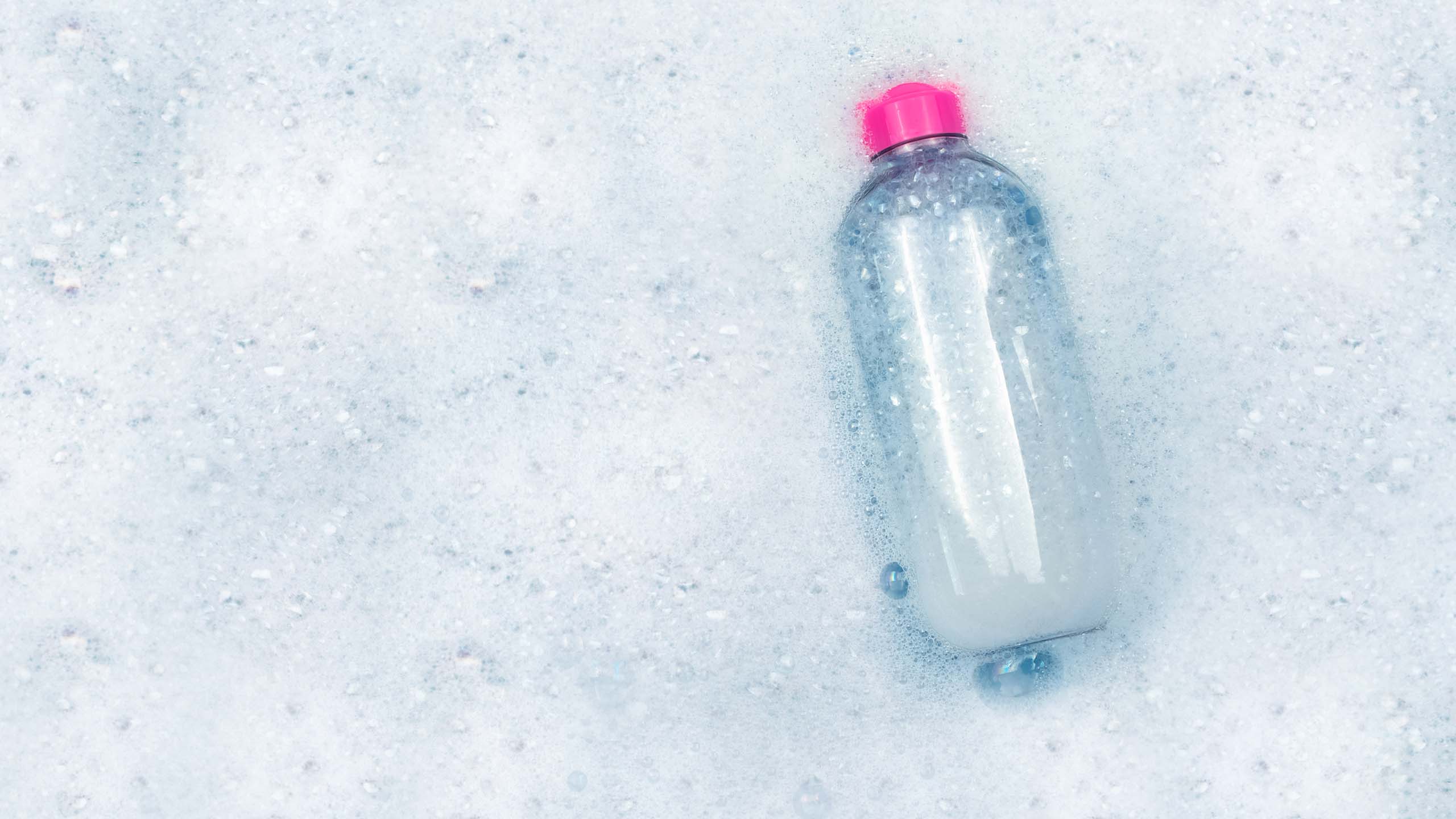 Are Foaming Cleansers Bad for Sensitive Skin? - Gladskin