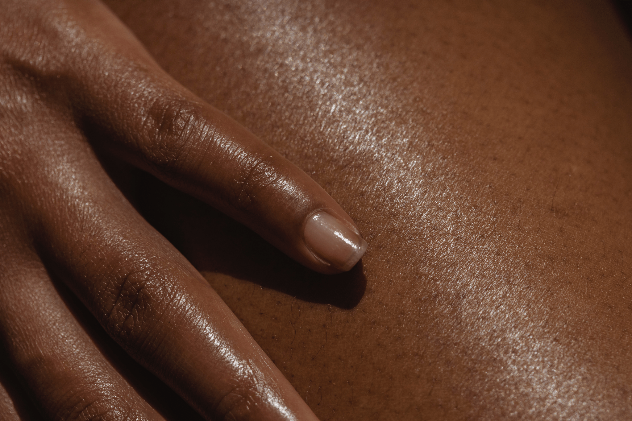 Minimalist Skincare: Why Less Is More for Healthy Skin - Gladskin