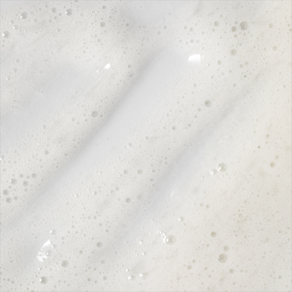 Milky Cleanser with Vitamin E